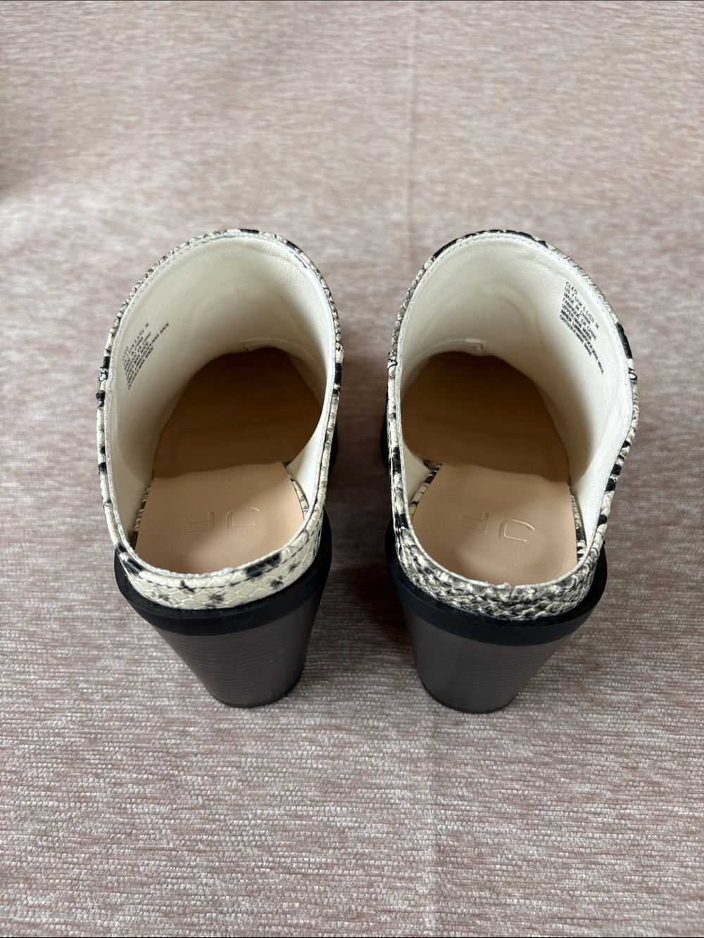 JustFab Women’s Snake-Print Western Pointed Mule Heels - Cream & Black Size 7.5 - Picture 9 of 10